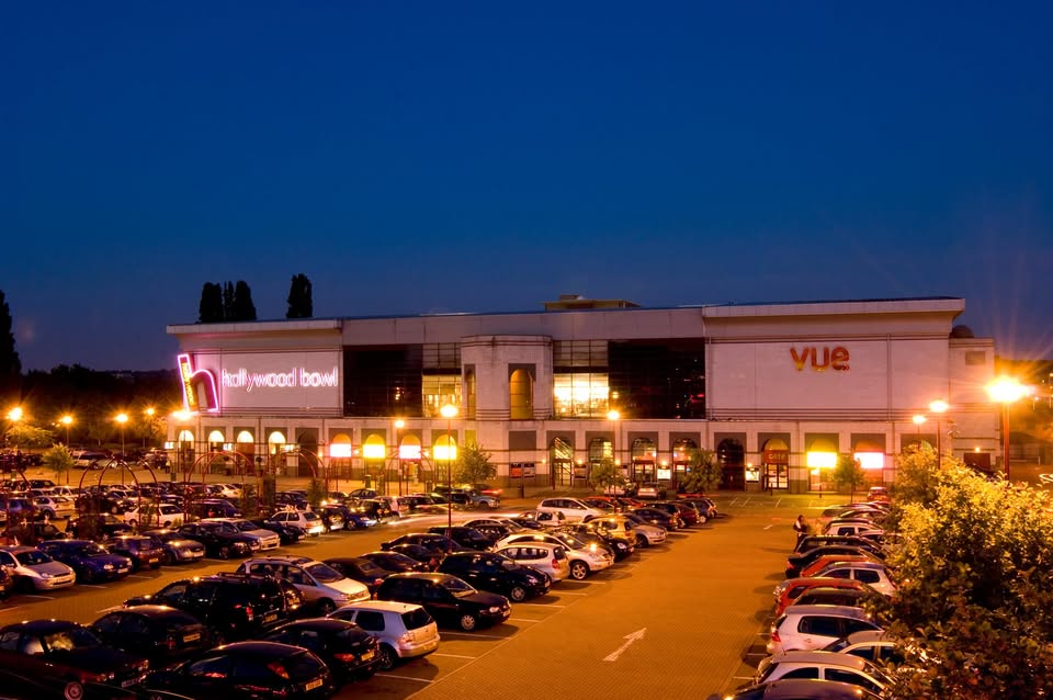 Great North Leisure Park at night showing Hollywood Bowl and Vue Cinema in North Finchley, Barnet